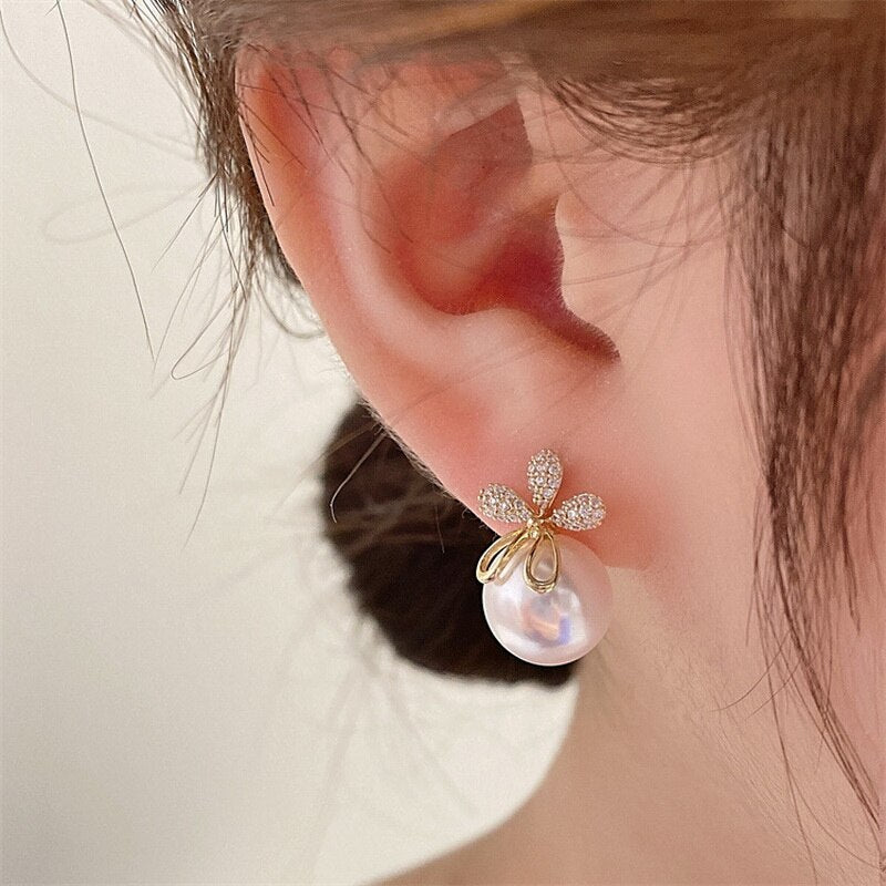 2022 Korean New Exquisite Bow Pearl Stud Earrings For Women Contracted Crystal Heart Shape Earring Girl Temperament Jewelry