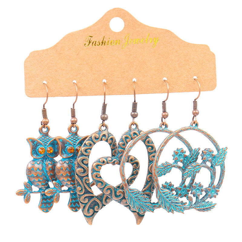 Combination of 3-piece set leaves heart-shaped fashion retro gold earrings.