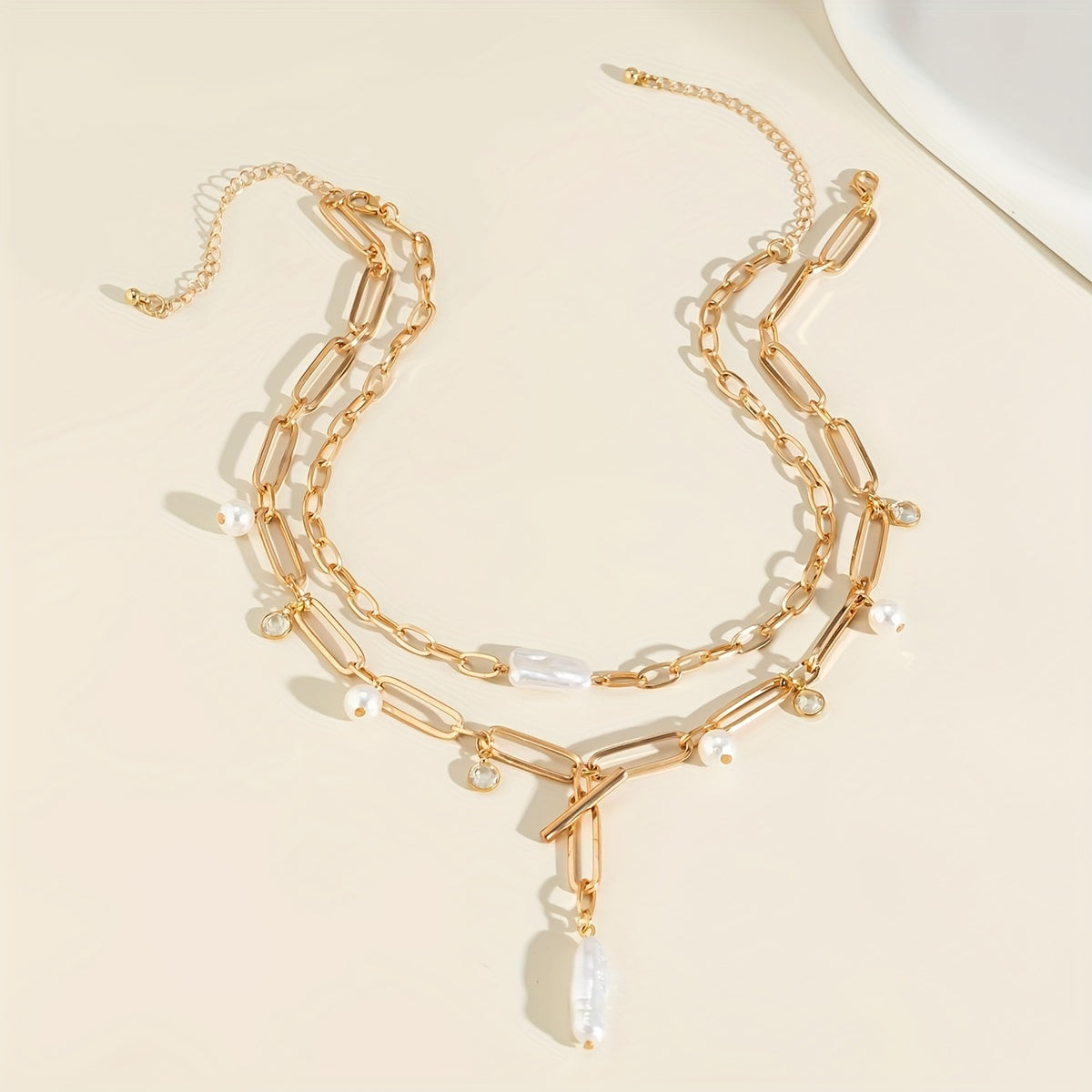 Irregular Imitation Pearl Pendant Necklace Golden Clavicle Chain Baroque Niche Stacking Necklace For Women