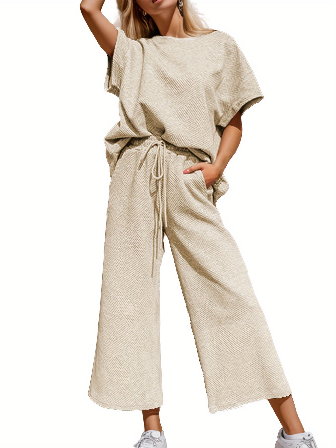 2 Piece Womens Geometric Pattern Textured Sweatsuit - Crew Neck, 3/4 Batwing Sleeve, Drawstring Wide Leg Pant, Micro Elasticity, Polyester, Hand Washable, Casual Tracksuit Set for Spring and Fall