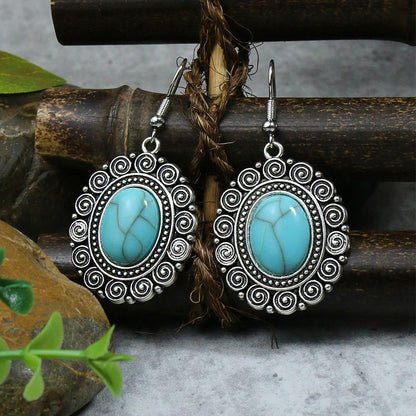 Vintage minimalist turquoise earrings