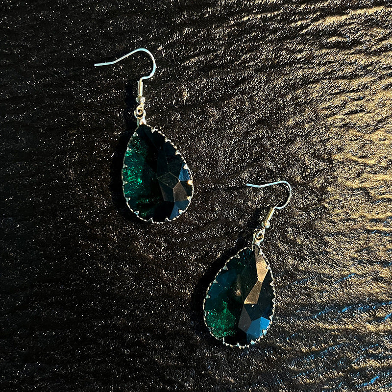 Emerald water drop retro copper hook long earrings