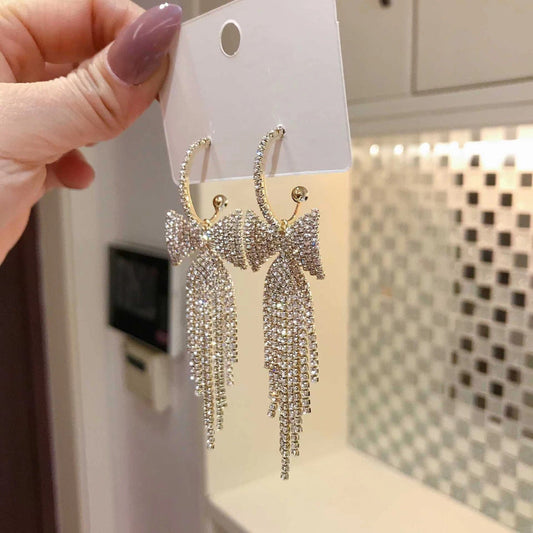 Tassel bow full of diamond earrings