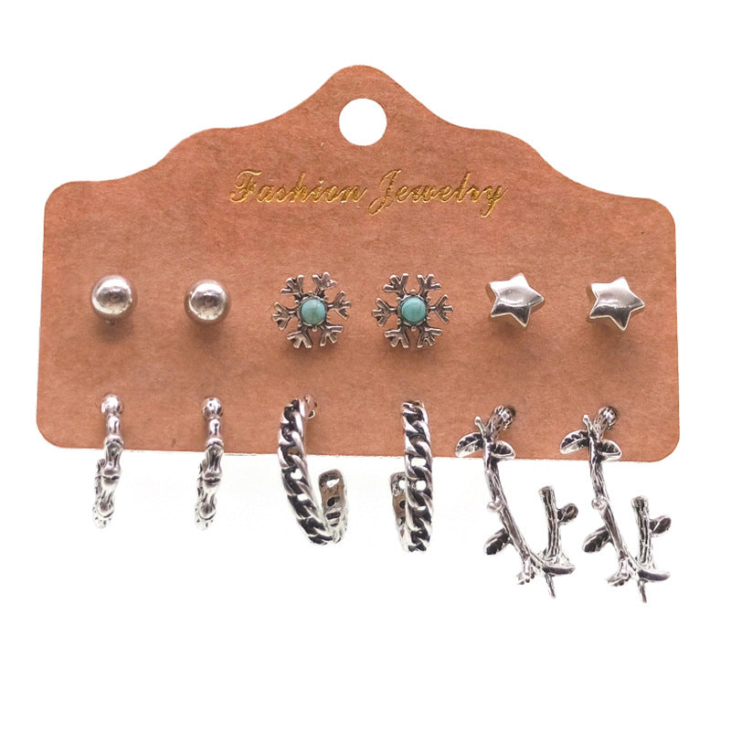 Simple set of 6-piece earrings