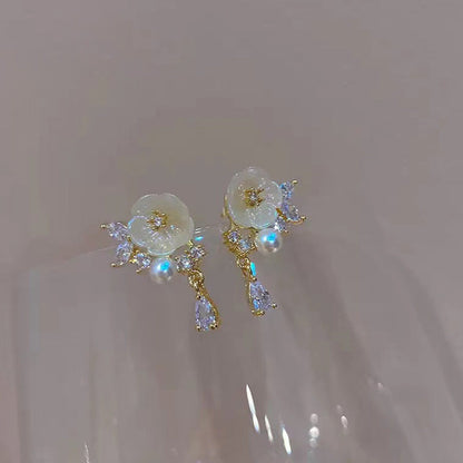 Zircon pearl flower S925 silver needle earrings