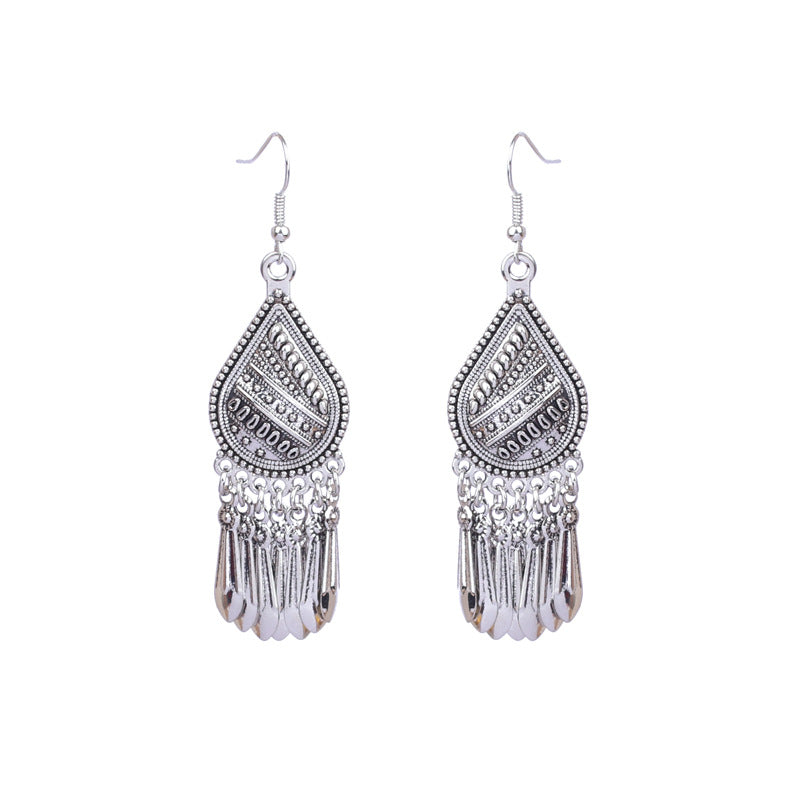 Fashion exaggerated silver round green diamond tassel earrings