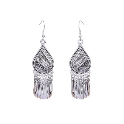 Fashion exaggerated silver round green diamond tassel earrings