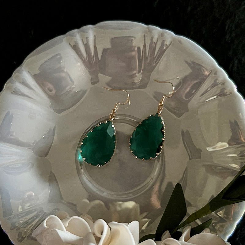 Emerald water drop retro copper hook long earrings