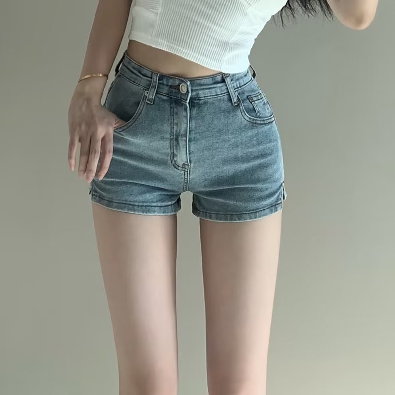 funninessgames Leisure, Lazy, Popular Temperament, Fashion Trend, New Summer Hong Kong Style Jeans, Shorts, And Handsome Women