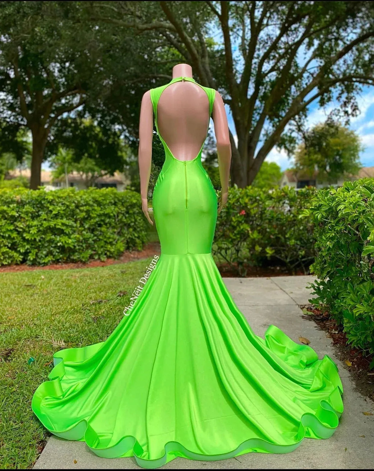 Green Sparkly Sequin Mermaid African Prom Dresses Deep V neck Crystals Black Girls Long Graduation Dress Plus Size Formal Evening Gowns GW0228