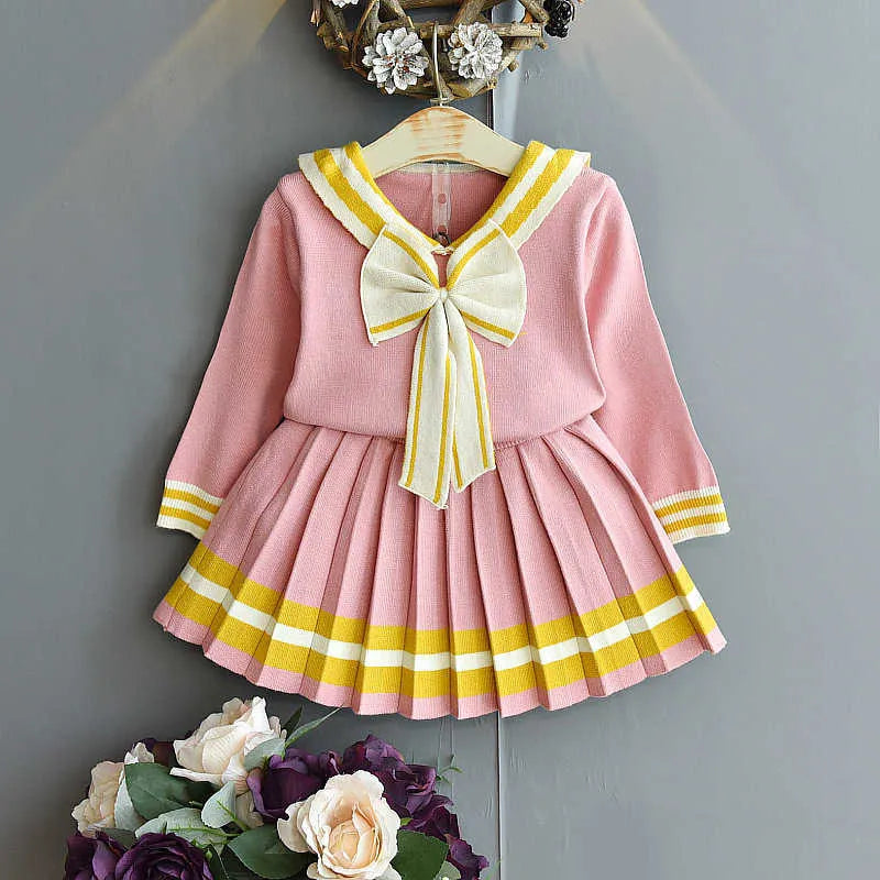 fashion kids winter sweaters baby girl clothes cute bow tie college wind jacket and skirt suit Q0716