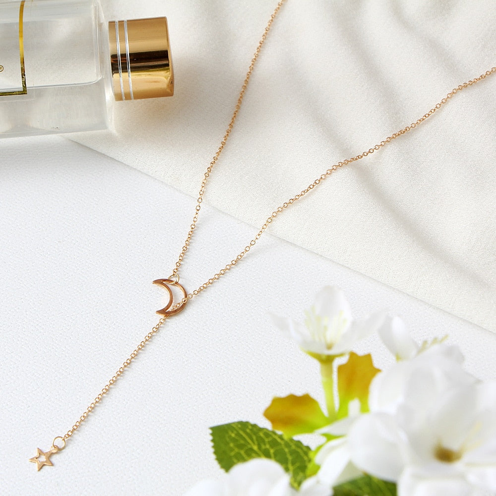 Hollow Moon Star Pendant Gold Silver Color Necklace Fashion Simple Sparkling Clavicle Chain Women Wedding Jewelry Party Gift