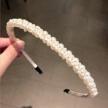 Load image into Gallery viewer, 2022 New Women Elegant Full Pearls Hairbands Lady Headband Hair Hoops Holder Ornament Headwear Fashion Hair Accessories