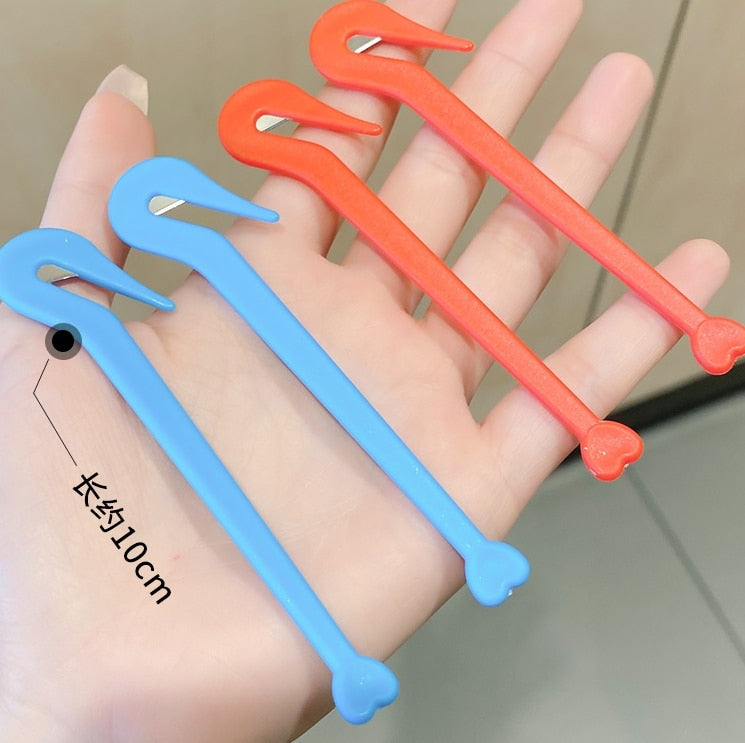 1pcs Hair Bands Remover Cutter Pain Free Ponytail Remover Tools Picks for Women Girls Cutting Pony Disposable Rubber Hair Tie