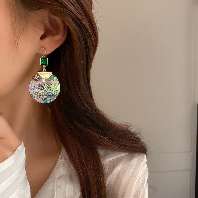 XIALUOKE Retro Long Tassel Metal Square Green Glass Large Round Shells Earrings For Women Personality Drop Earrings Jewelry