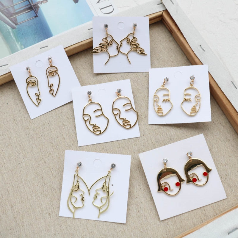 Fashion Abstract Face Line Crystal Drop Earrings for Women Simple Retro Figure Girl Portrait Female Pendant Earrings Gifts