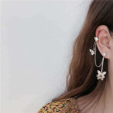 Load image into Gallery viewer, Geometric Butterfly Clip Earring for Teens Women Fashion 2022 Ear Cuffs Cool Jewelry Retro Chain Long Hanging Earings Metal Gift