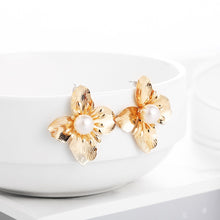 Load image into Gallery viewer, WYBU Summer Style Golden Drop Earrings For Women Geomatric Black Long Hanging Earring Triangle Bts Jewelry Earing bijouterie
