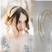 Load image into Gallery viewer, New Fashion Bride Beautiful Simple Generous Metal Leaves Leaf Crown Hair Band Headband Women Girls Hair Accessories Headdress
