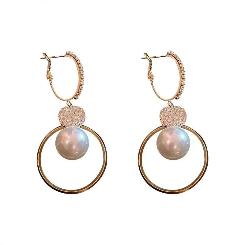 2022 New Fashion Korean Oversized White Pearl Drop Earrings for Women Bohemian Golden Round Zircon Wedding Earrings Jewelry Gift
