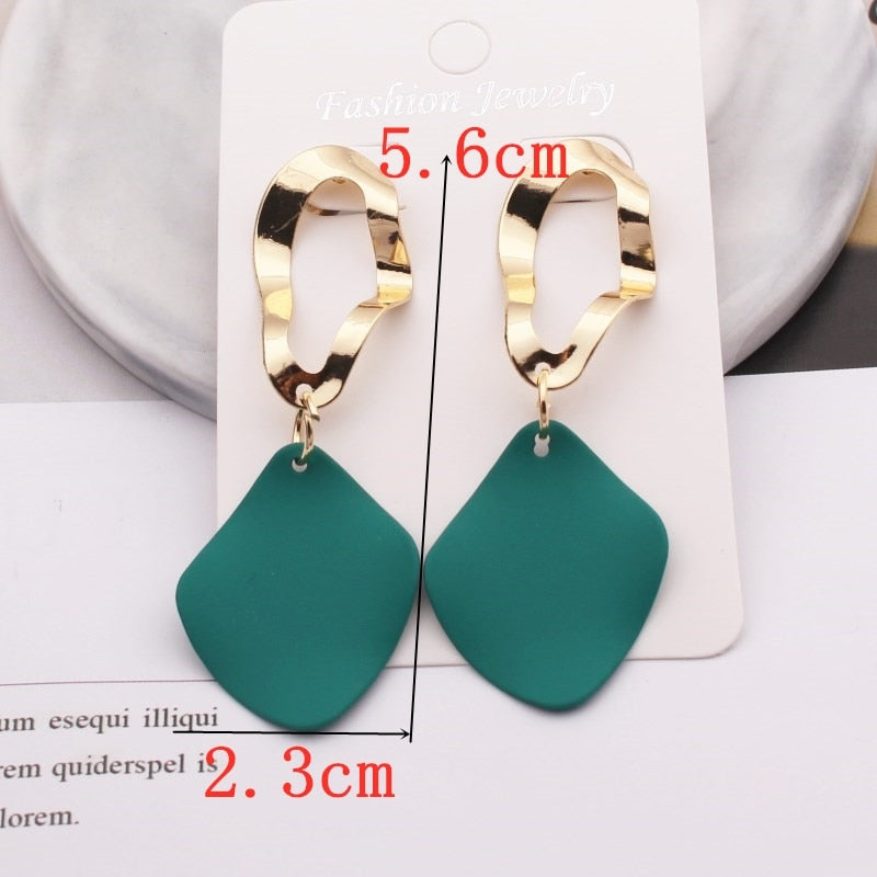 Green Color Flower Drop Earrings for Women Petals Round Heart Leaf Butterfly Metal Brincos Wedding Party Jewelry Summer Gift