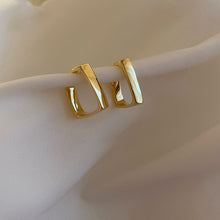Load image into Gallery viewer, Golden Big hoop Earrings Korean Geometry Metal Gold Earrings For women Female Retro Drop Earrings 2022 Trend Fashion Jewelry