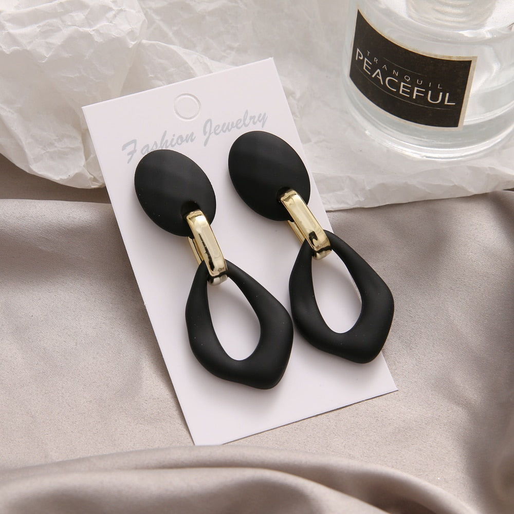 Fashion Acrylic Black Chain Drop Earrings Female Punk Geometric Acrylic Alloy Exaggerated Dangle Earrings Trendy Jewelry Gifts