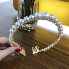 Load image into Gallery viewer, Levao Fashion Gold Pearl Hairband Beaded Headband for Women  New Big Pearls Beads Hair Hoop Hairbands Girls Hair Accessories
