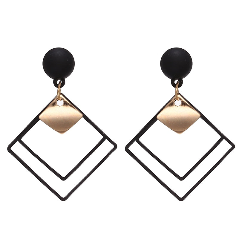 Korean Statement Black Acrylic Drop Earrings for Women 2022 Fashion Jewelry Vintage Geometric Gold Asymmetric Earring