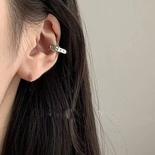 Load image into Gallery viewer, 2022 Korea Silver Color metal Geometric Heart Ear Cuff Stackable Simple C-shape Ear Clip Earrings for Women Aesthetic Jewelry