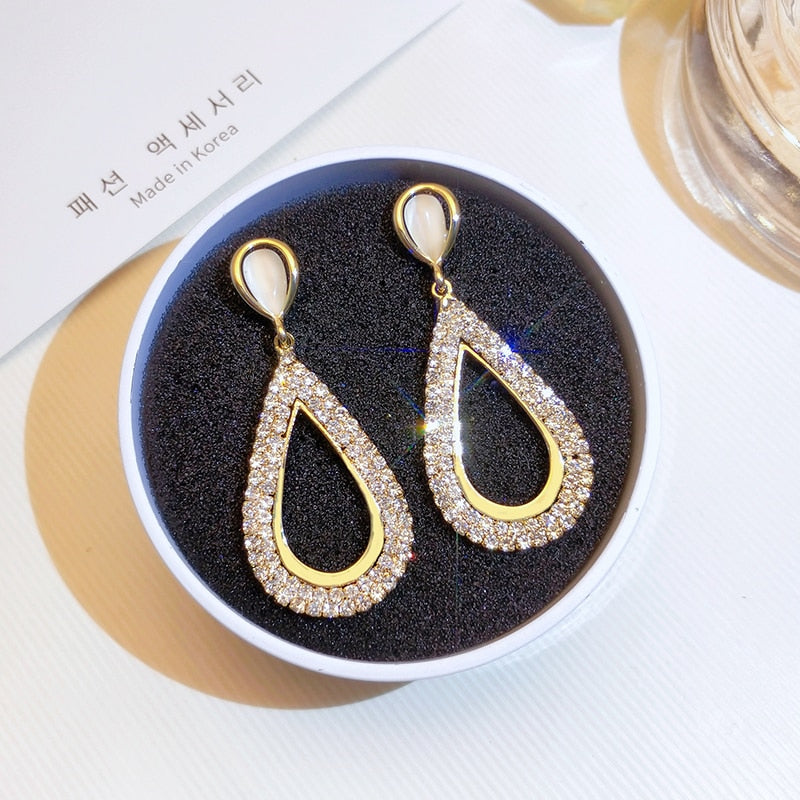 2022 New Opal Crystal Pendant Earrings for Women Simple Classic Letters Hypoallergenic Korean Earrings Jewelry Accessories Gifts