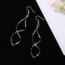 Load image into Gallery viewer, Fashion Simple Spiral Drop Earrings For Women Long Curved Wave Dangle Earrings Statement Wedding Party Jewelry Wholesale