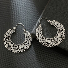 Load image into Gallery viewer, Tocona Vintage Antique Silver Color Carving  Drop Earrings for Women Ethnic Alloy Piercing Dangle Earrings Jewelry pendient4313