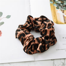 Load image into Gallery viewer, New arrival Fashion women lovely leopard print Hair bands cute hair scrunchies girl&#39;s hair Tie Accessories Ponytail Holder