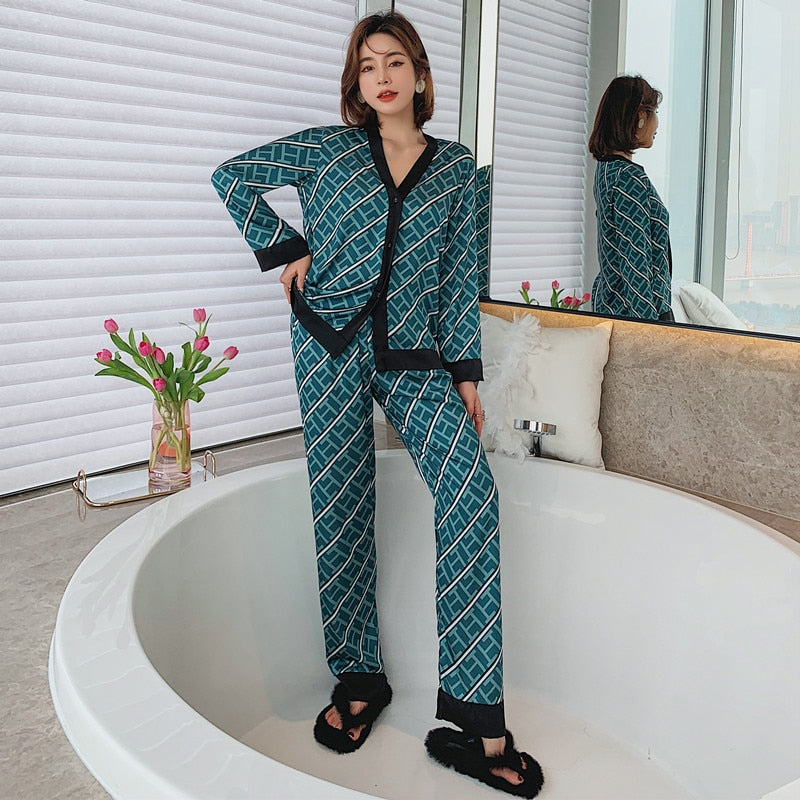 funninessgames Women's Pajamas Set Letters Partern 3 Pieces Robe Sling Shorts Sleepwear Silk Like Fashion Female Home Clothes Nightwear