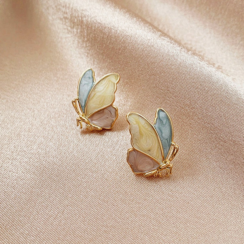 Trendy Exquisite Butterfly S925 Needle Stud Earrings for Women Designer Creativity Luxury Jewelry Stereoscopic Accessories Party