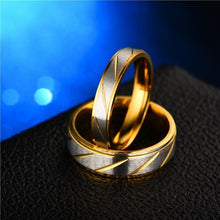 Load image into Gallery viewer, Titanium Steel Couple Rings Gold Wave Pattern Wedding Infinity Ring Men and Women Engagement Jewelry Gifts