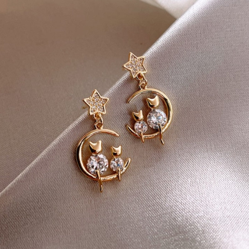 2022 New Trendy Moon Dangle Earrings For Women Temperament Pearl Cherry Cat Rhinestone Pendant Earring Girl Party Jewelry Gift