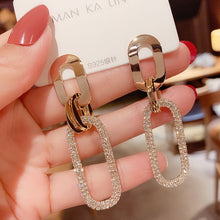 Load image into Gallery viewer, New Women&#39;s Earrings Korean Stud Earrings for Women Vintage Pearl Dangle Drop Gold Earring Set 2022 Trend Earings Female Jewelry