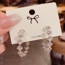 Load image into Gallery viewer, Fashion Korean Stud Earrings for Women Exquisite Luxury Shiny Tassel Crystal Drop Earrings Wholesale Wedding Jewelry 2022 Trend