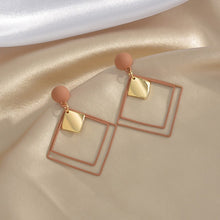 Load image into Gallery viewer, New Spring Summer Black Fashion Geometric Drop Earrings for Women Korea Trend Dangle Earring 2022 Female Elegant Jewelry