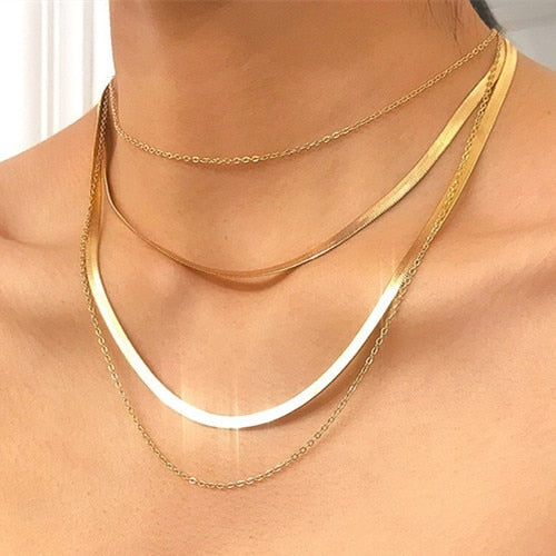 Bls-miracle Fashion Gold Heart-Shaped Necklace For Women Trendy Multi-Layer Pendant Necklaces Set Jewelry Gifts