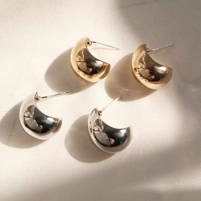 Simple Pea Shaped Copper Alloy Gold Drop Earrings For Woman 2022 Korean Fashion Jewelry Goth Party Girls Unusual Accessory
