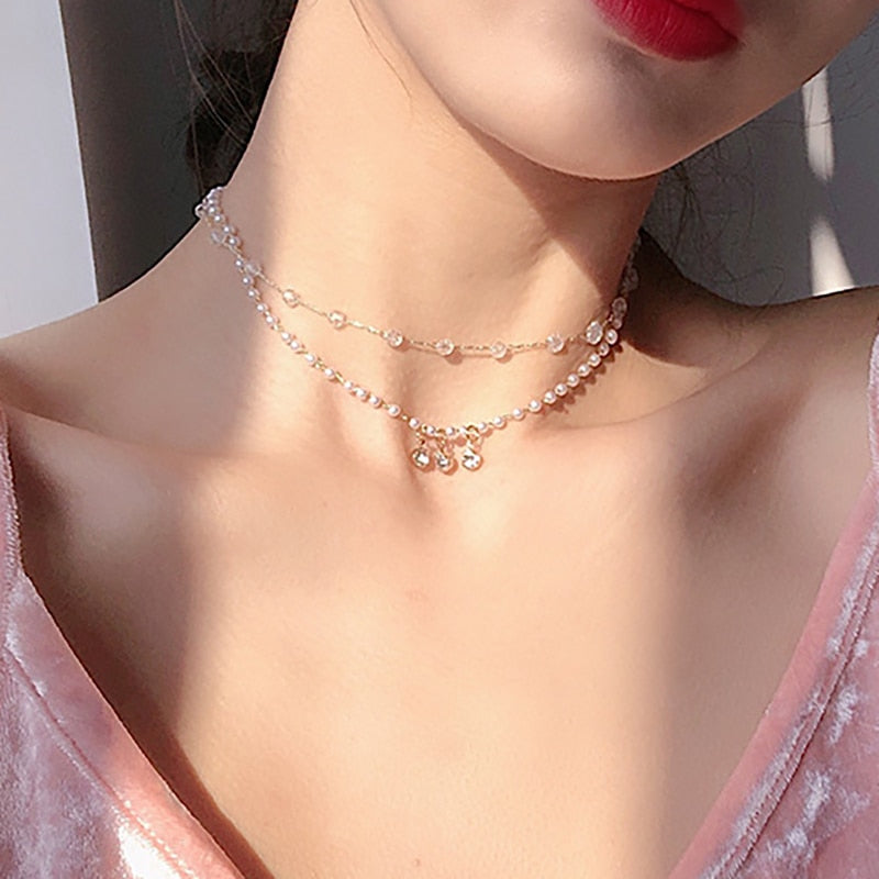 Fashion Butterfly Crystal Pearl Pendant Necklace Statement Clavicle Pearl Chain Layered Necklace Trend Butterfly Collar Jewelry