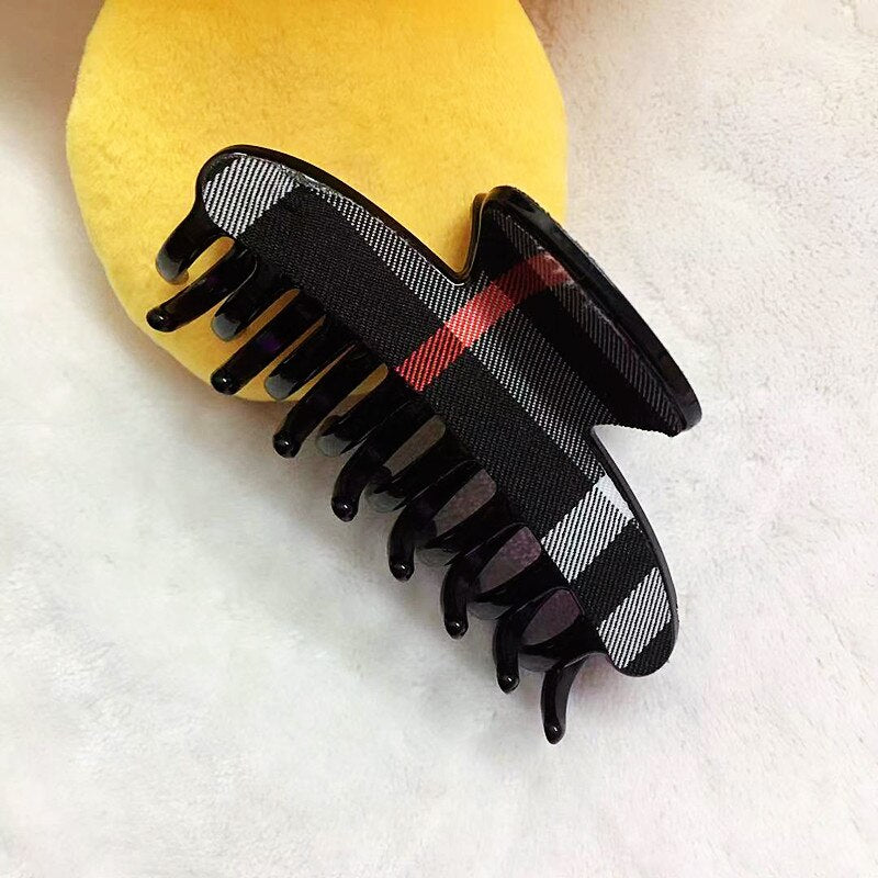 2022 Fashion Plaid Hairpins Hair Clips Claws Crabs British Design Handmade Grid Striped Fabric Hair Accessories Clip Headdress