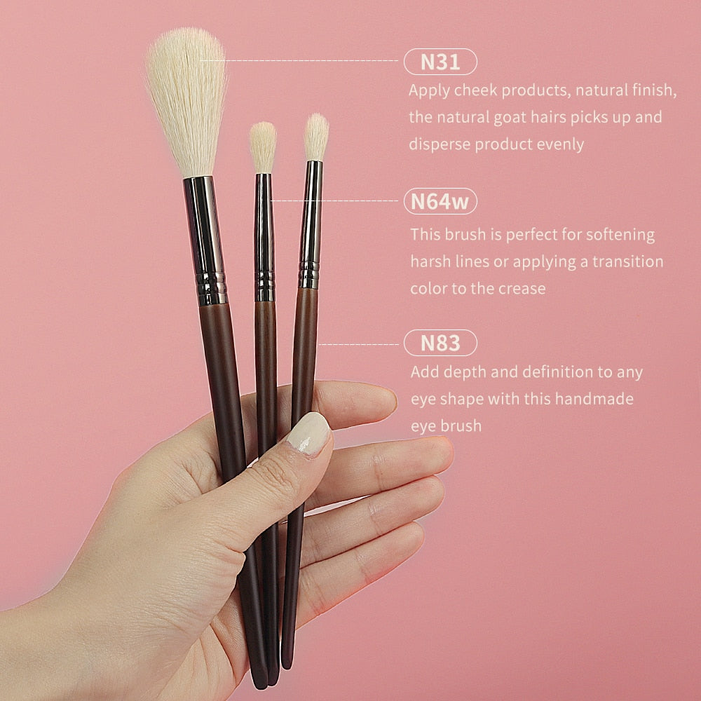 BETHY BEAUTY  Smudge Makeup brushes 3PCS Natural Goat Hair Eyeshadow Detail  and Highlight Blending Beauty Cosmetic Brushes