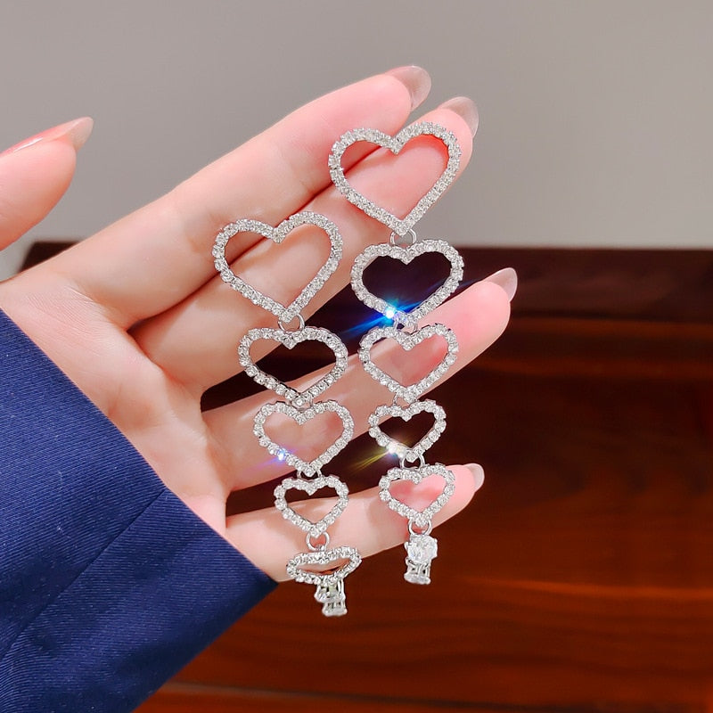 Vintage Shiny Hollow Out Heart Dangle Earrings For Women Metallic Crystal Charm Cool Elegant Harajuku Y2K Drop Earrings Jewelry