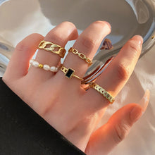 Load image into Gallery viewer, KINFOLK INS Style 5Pcs/Set Gold Color Pearl Rings Set For Women Square Leaf Chain Finger Rings Charm Jewelry Birthday Gifts 2022