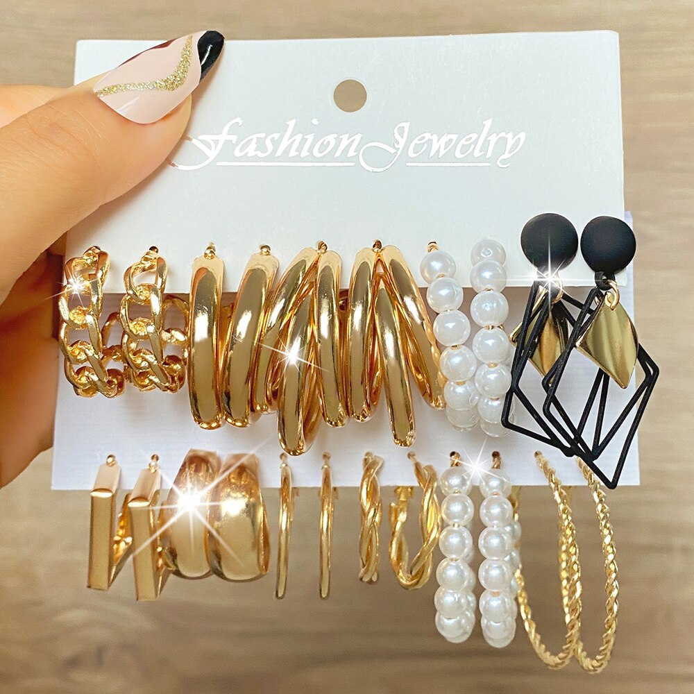 VKME Butterfly Jewelry Metal Pearl Earrings for Women 2022 Trending Hoop Earring Heart Acrylic Fashion Accessories