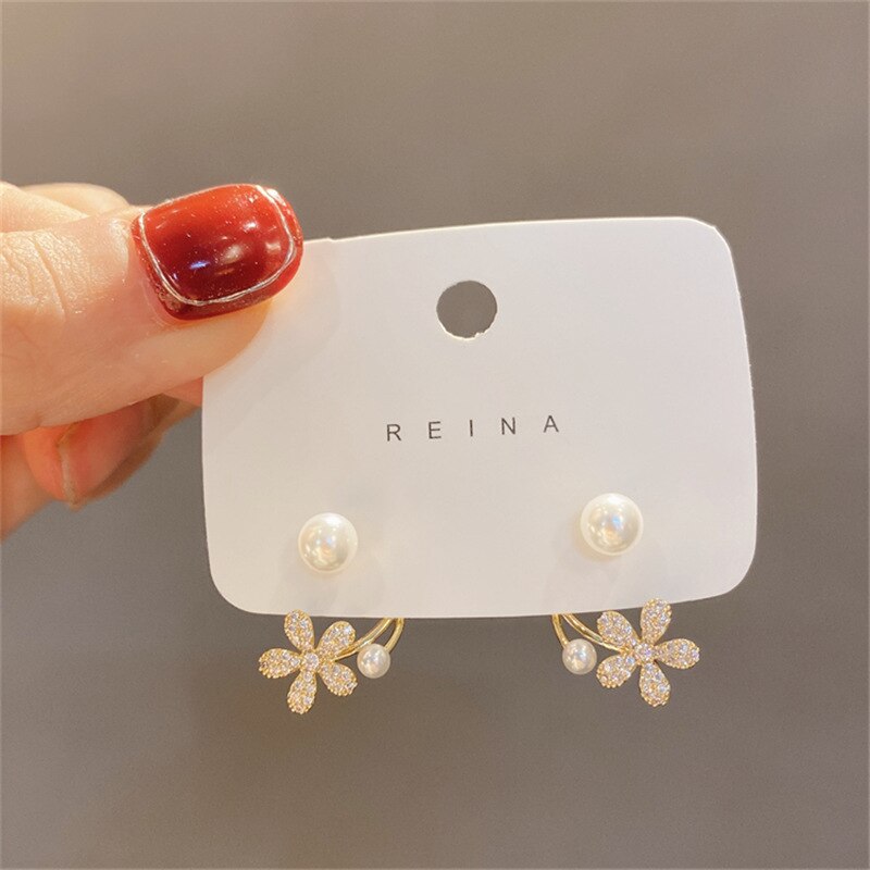 2022 New Korean Light Luxury Imitation Pearl Flower Pendant Earrings for Women Fashion Crystal Jewelry Party Valentines Day Gift